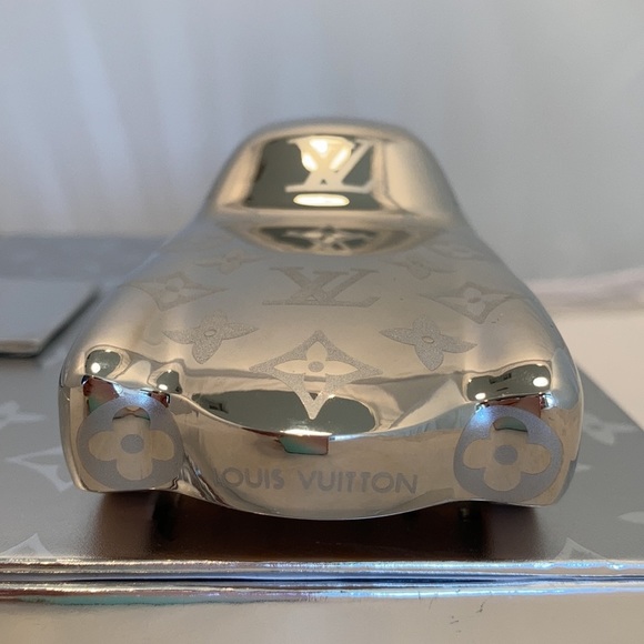 Louis Vuitton Other - 🌸🎊 HOST PICK 🎊🌸 LOUIS VUITTON Voguez Volez Fragrance Monogram Car